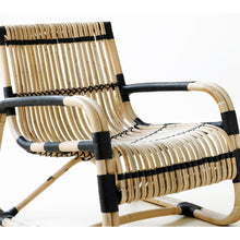 Curve Lounge Chair
