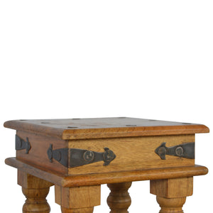 Petite Thakat End Table