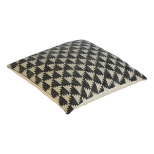 Durrie Cushion